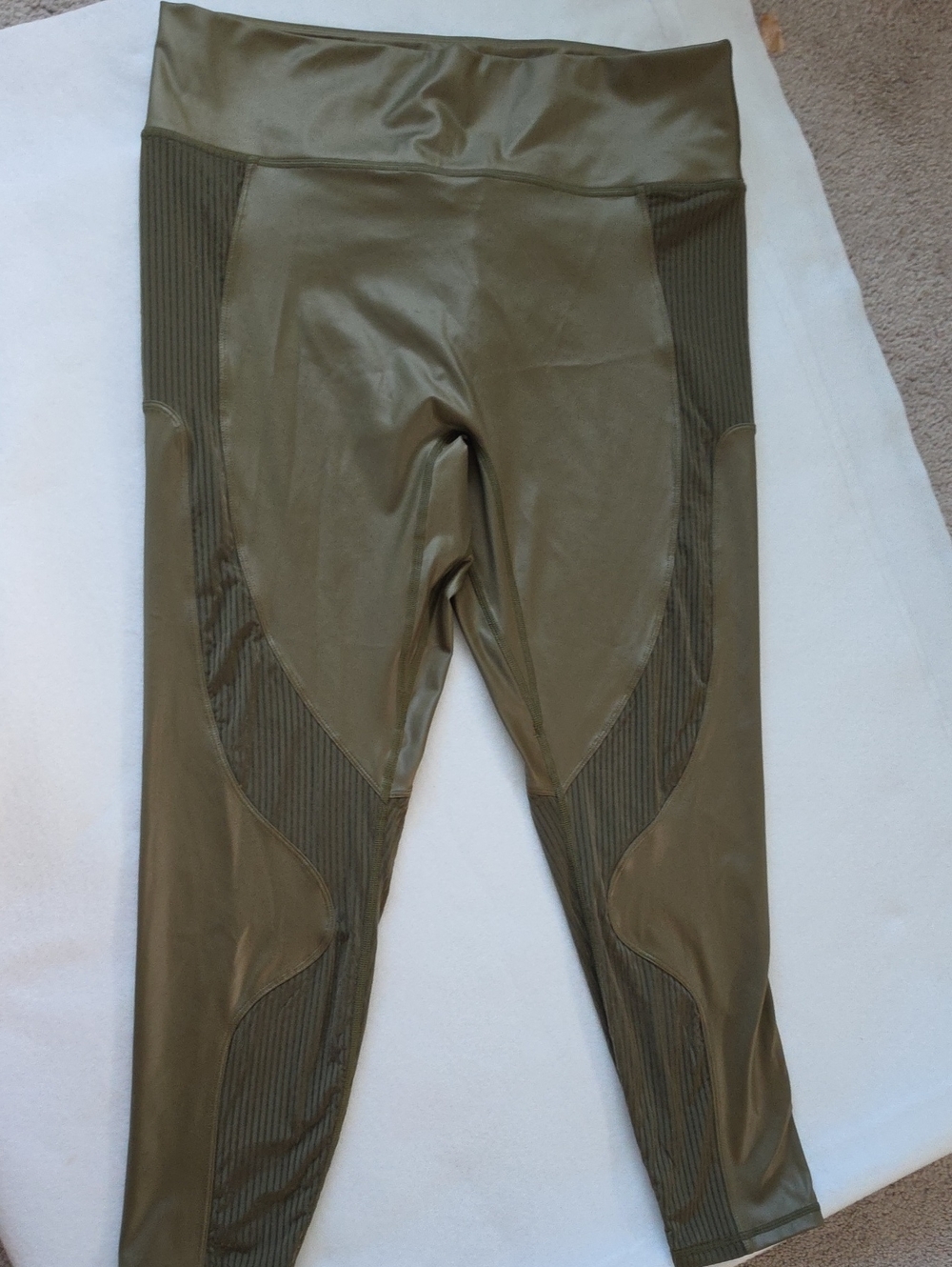 Fabletics Olive High-Rise Ribbed Panel Leggings